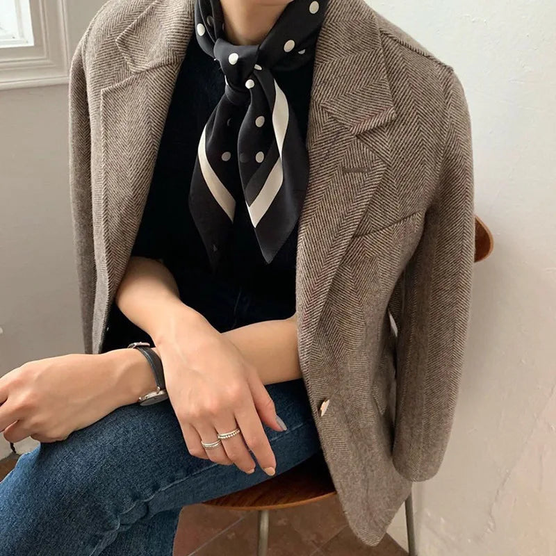 2025 New Spring Square Neck Scarf