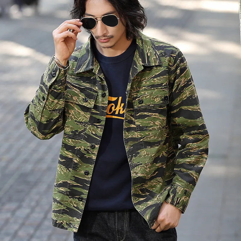 Herren-Cargohemd mit Tigerstreifen und Camouflage-Muster