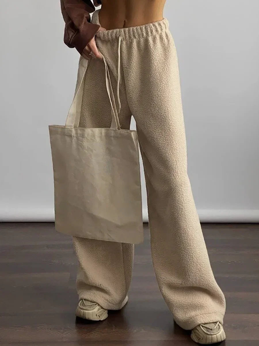 Wolfeel Damenhose mit weitem Bein aus Lammwolle