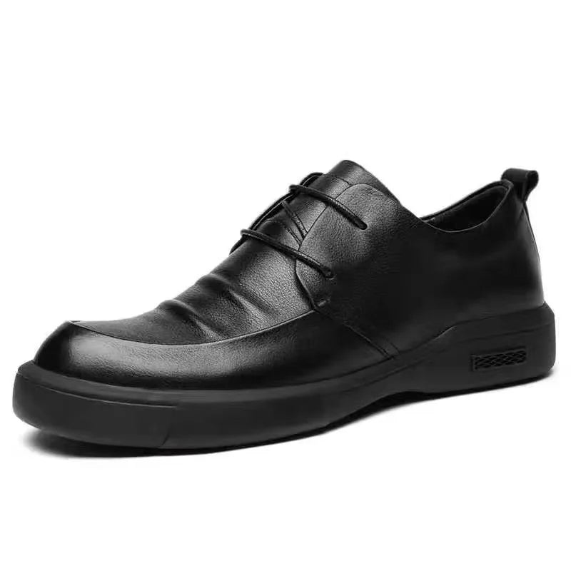 Herrenschuhe aus Leder mit weicher Sohle für große Zehen