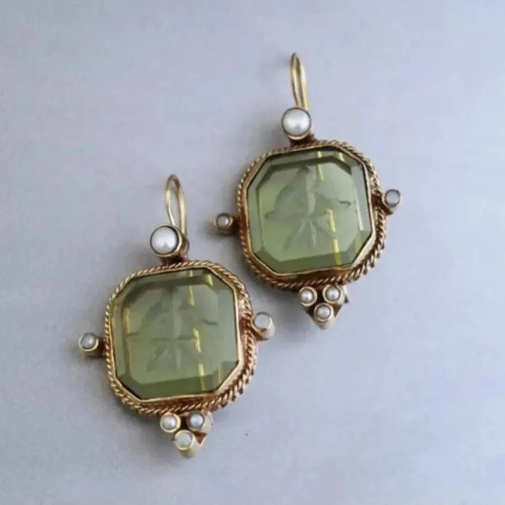 New Fashion Retro Style Round Green Carving Crystal Stone Pearls Dangle Earrings