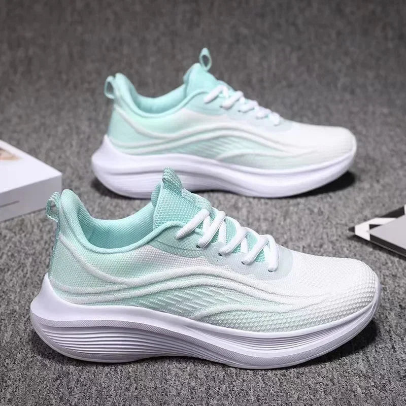 Summer Fashion Anti Slip Hiking Mesh Breathability Athletic Shoe