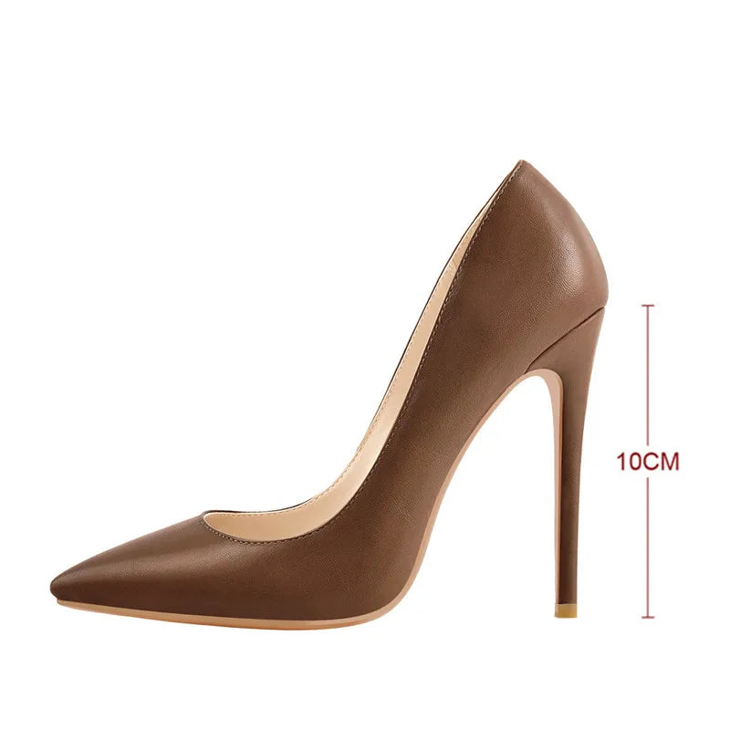 Damen Pumps mit spitzer Spitze und schmalem Absatz
