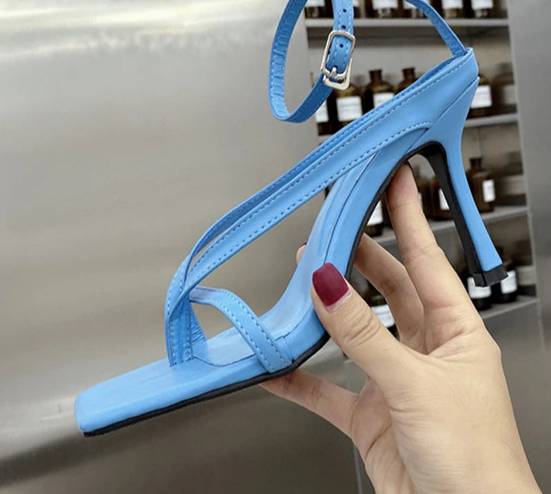 New Fashion Pinch Narrow Band Women Sandals