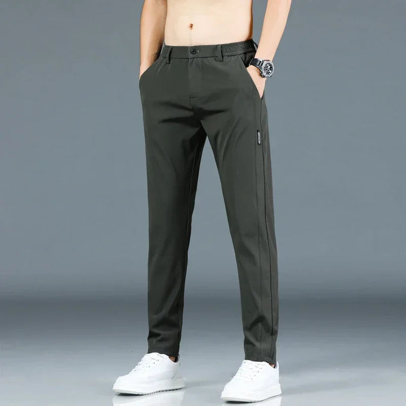 Neue dünne Stretchhose aus Eisseide für den Sommer