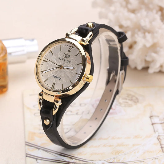 High Quality Women Leather Strap Quartz Watches