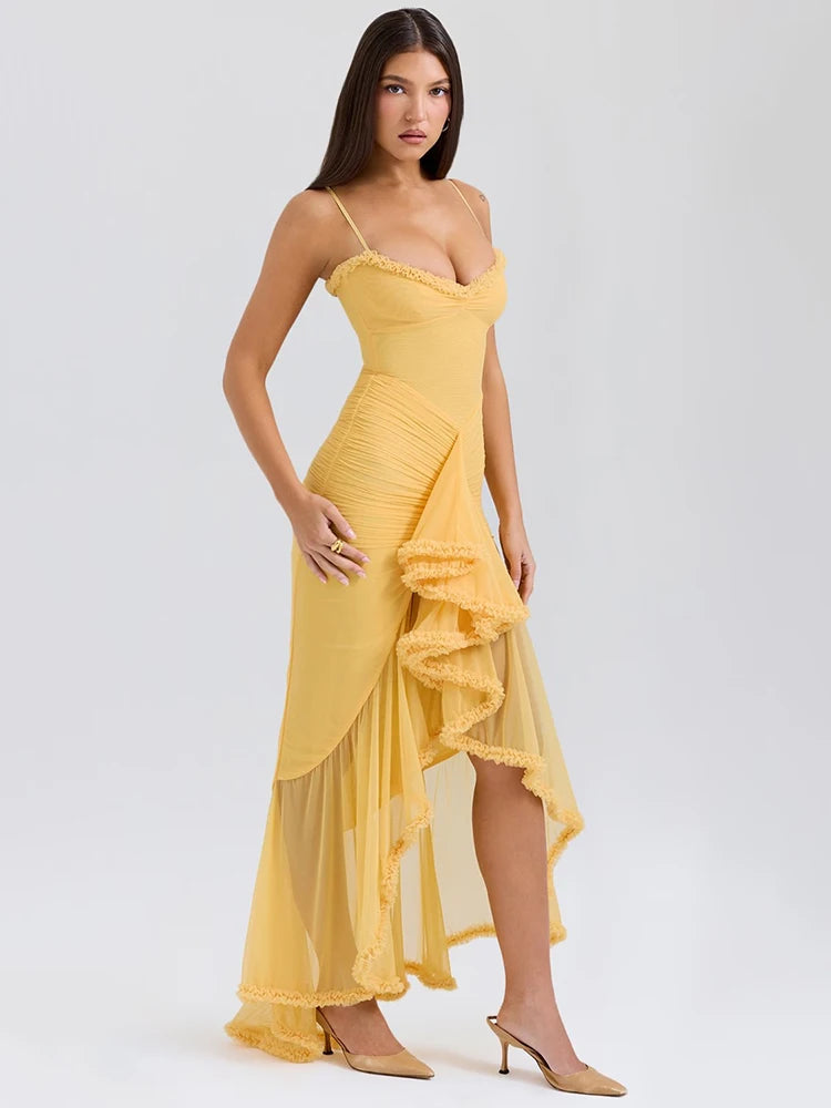 Gelbes ärmelloses rückenfreies Kleid mit Spaghettiträgern