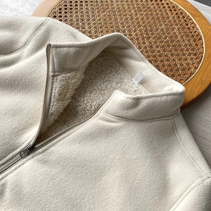 Neuer Winterfleece-Mantel mit Sherpa-Fleece in Volltonfarbe
