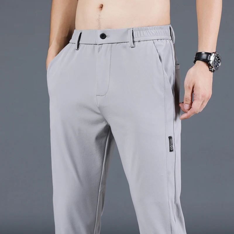 Neue dünne Stretchhose aus Eisseide für den Sommer