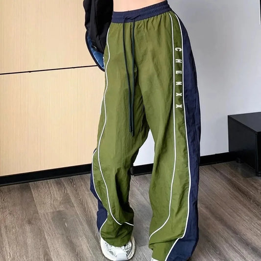 Tech-Fashion-Hose mit übergroßen Taschen