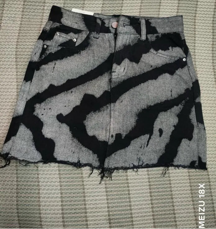 Jeans-Miniröcke mit hoher Taille und personalisiertem Muster