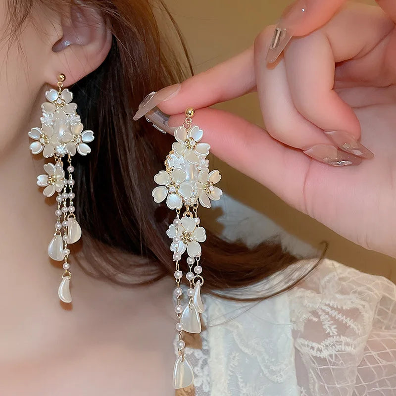 Women French Romantic Flower Drop Earring