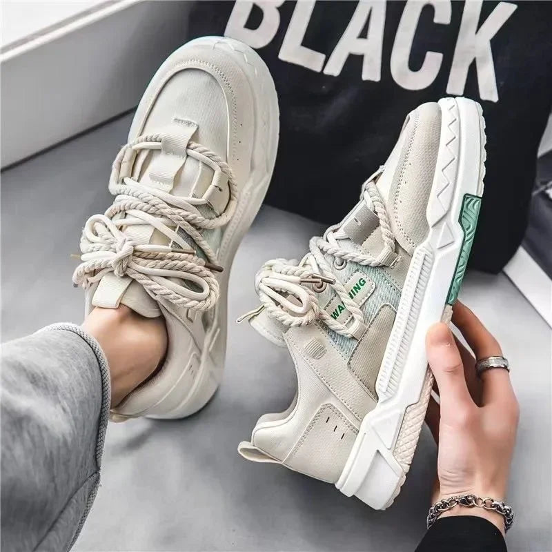 Bequeme Plateauschuhe für Herren mit dicker Sohle