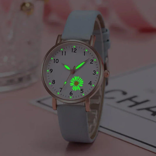 New Women Luminous Retro Watch