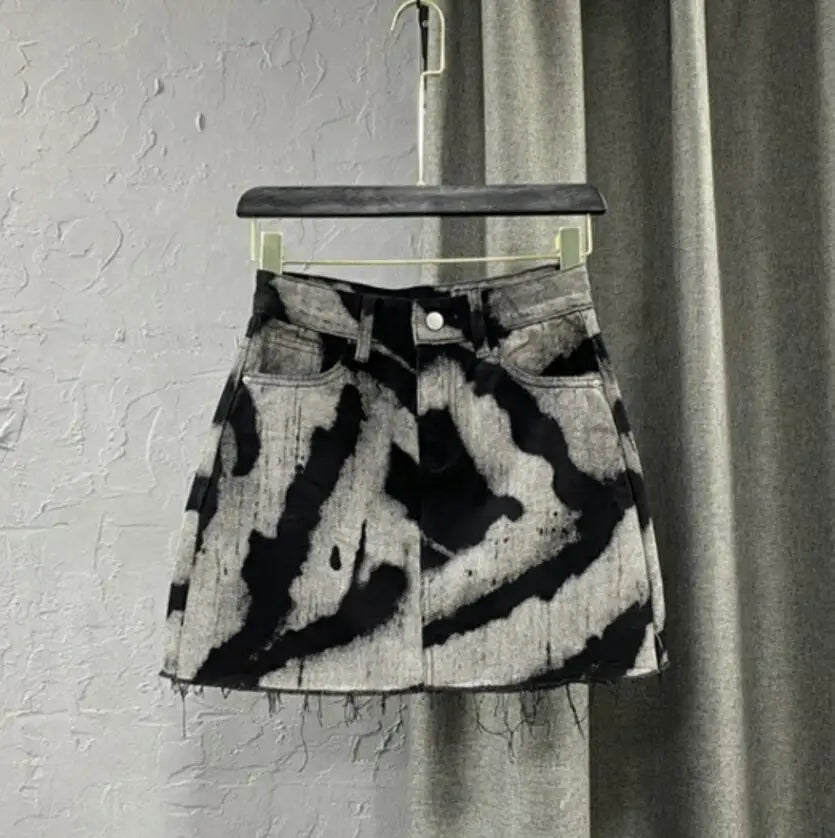 Jeans-Miniröcke mit hoher Taille und personalisiertem Muster
