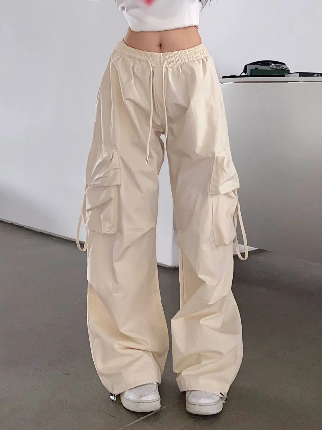 Koreanische Mode Kpop Beige Cargohose