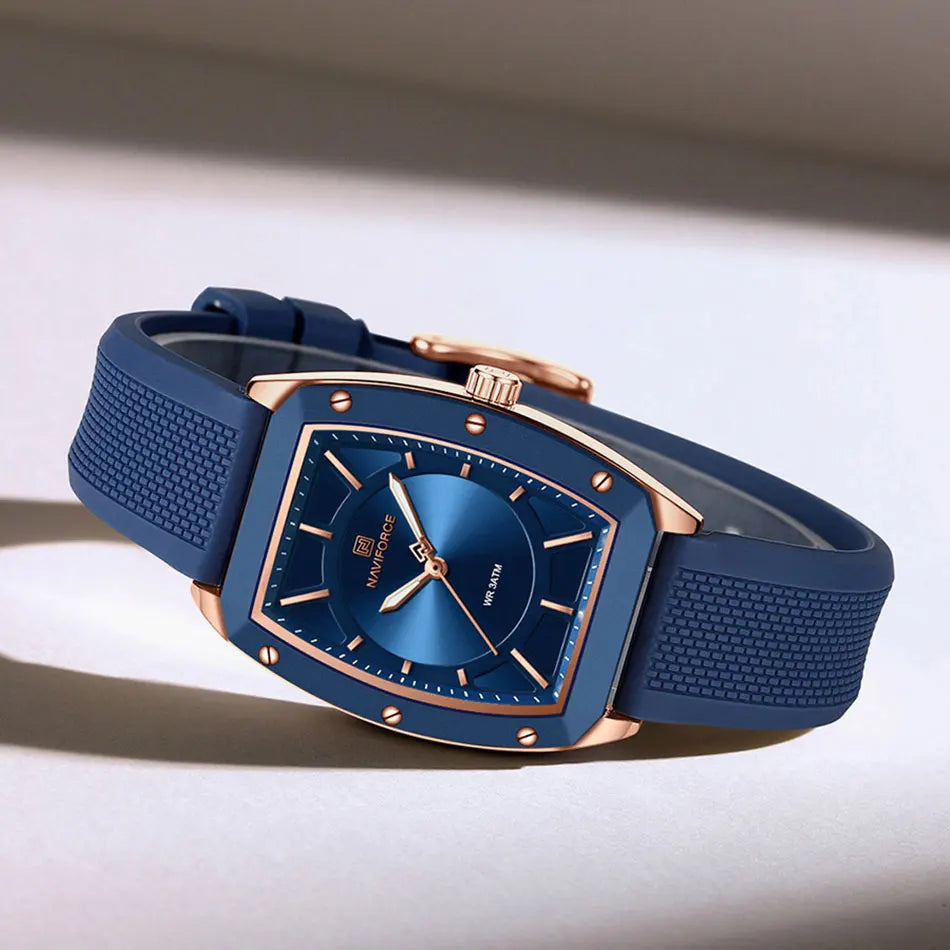 Top Brand Women Tonneau Fashion Quartz Watch