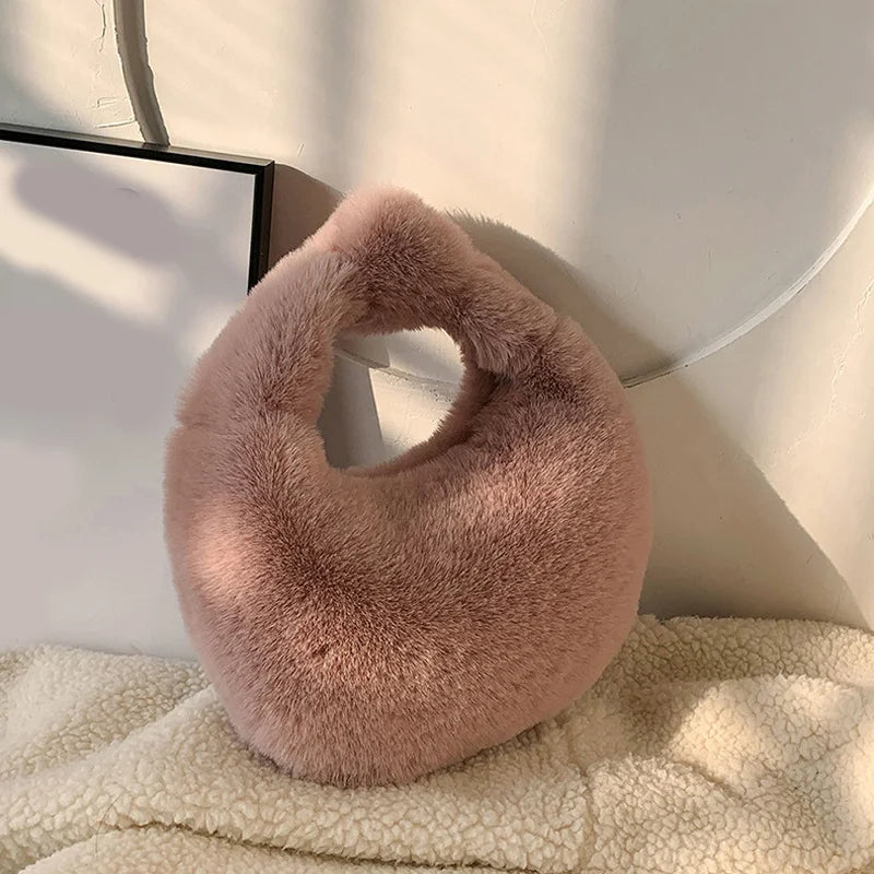 Einfarbig Plüsch Knödel Tasche Einfache Stil Nischen Design Kunstpelz
