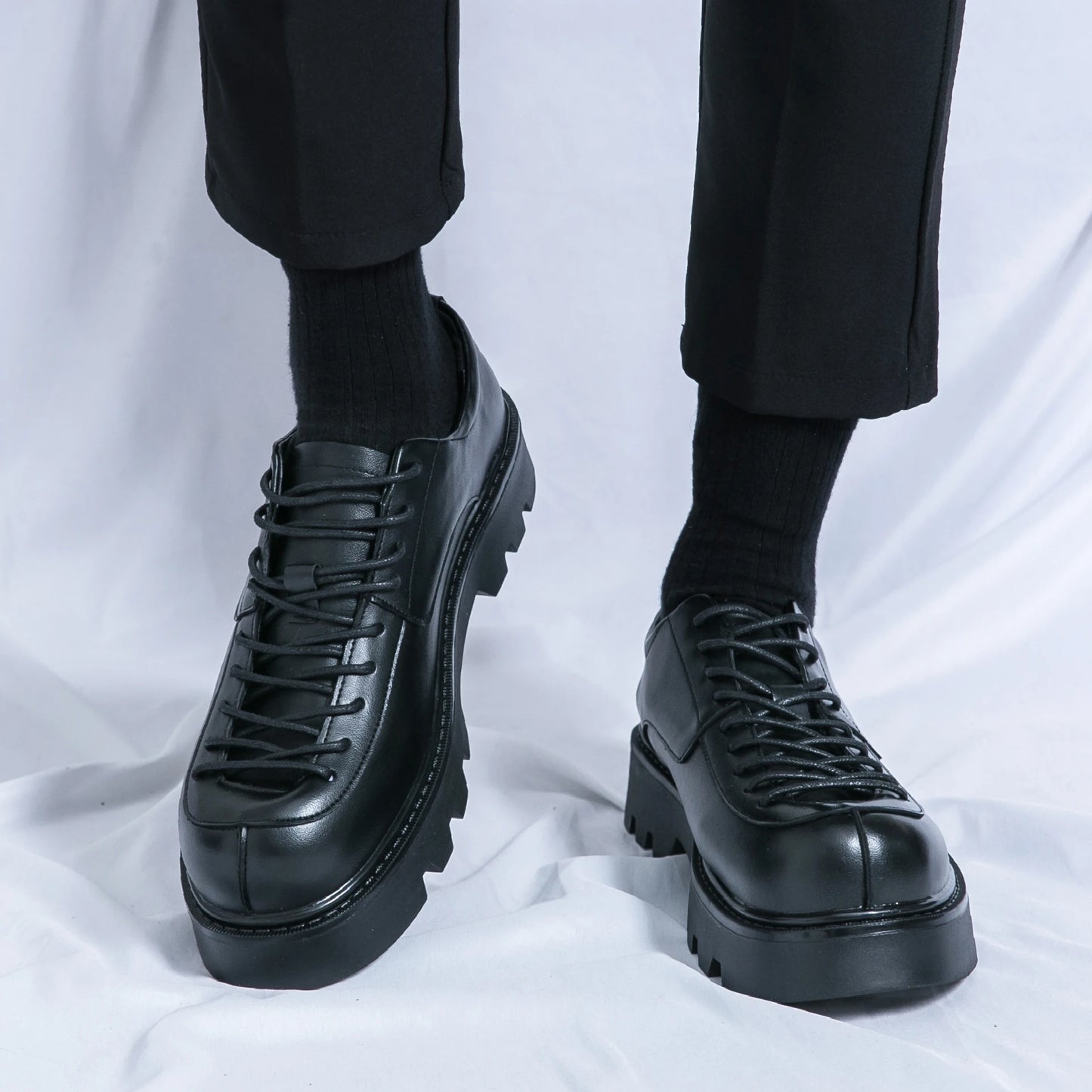 Handgefertigte hochwertige Schuhe aus echtem Leder für Herren