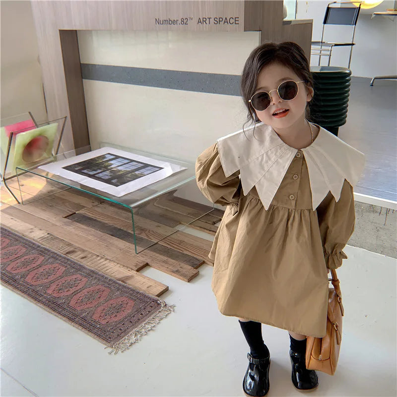 New Retro Van Doll Pointed Collar Girl's Dress