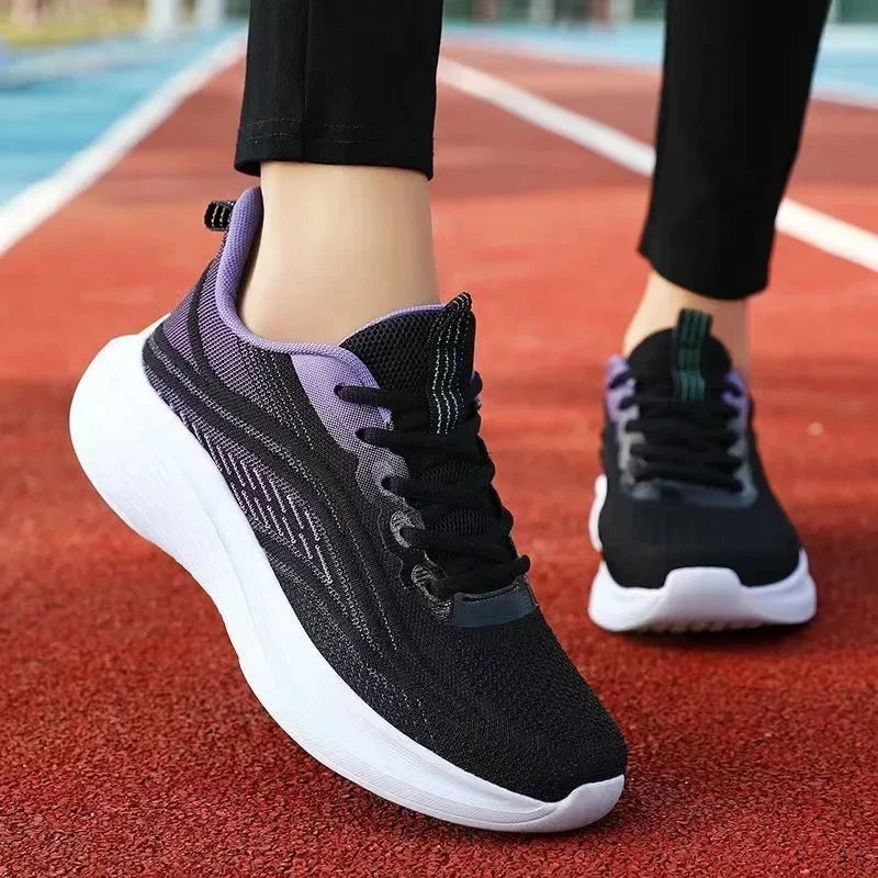 Sommermode Anti-Rutsch-Wander-Mesh-Atmungsaktiver Sportschuh