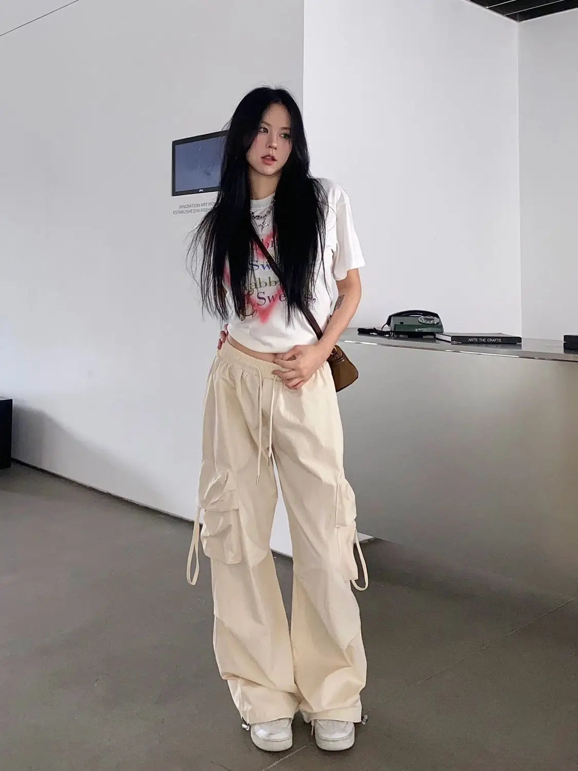 Koreanische Mode Kpop Beige Cargohose