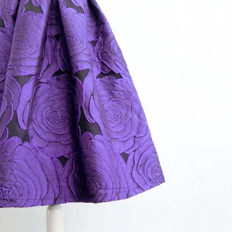 Ballkleid mit hoher Taille und lockerem Damenrock