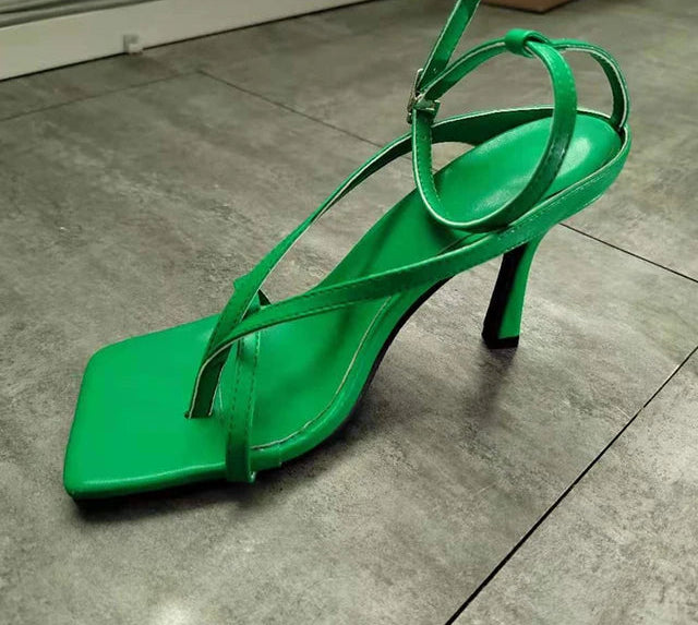 New Fashion Pinch Narrow Band Women Sandals