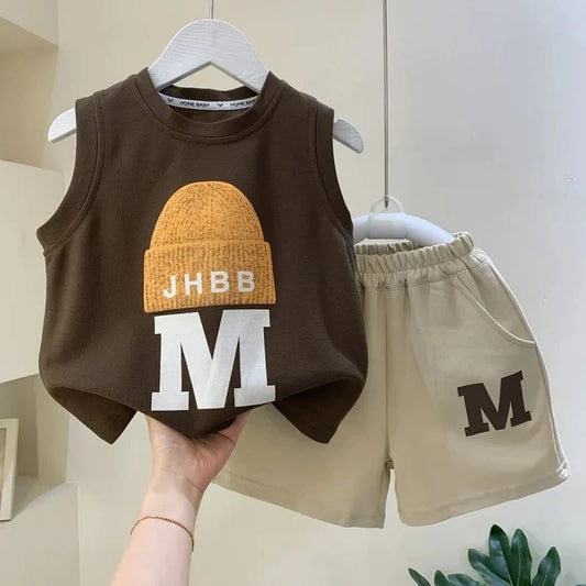 New Fashionable Sleeveless T-shirt and Shorts 2-piece Set