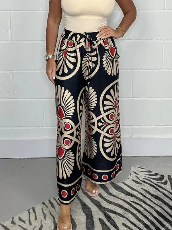 Sommerliche Satinhose mit weitem Bein