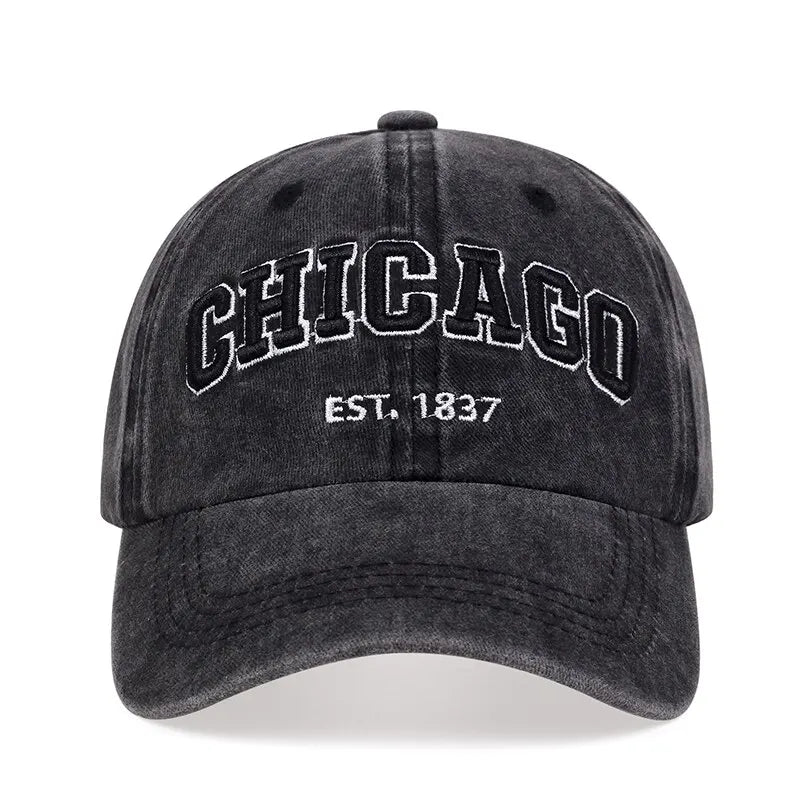 Baseballkappe mit neuem Buchstaben „CHICAGO“