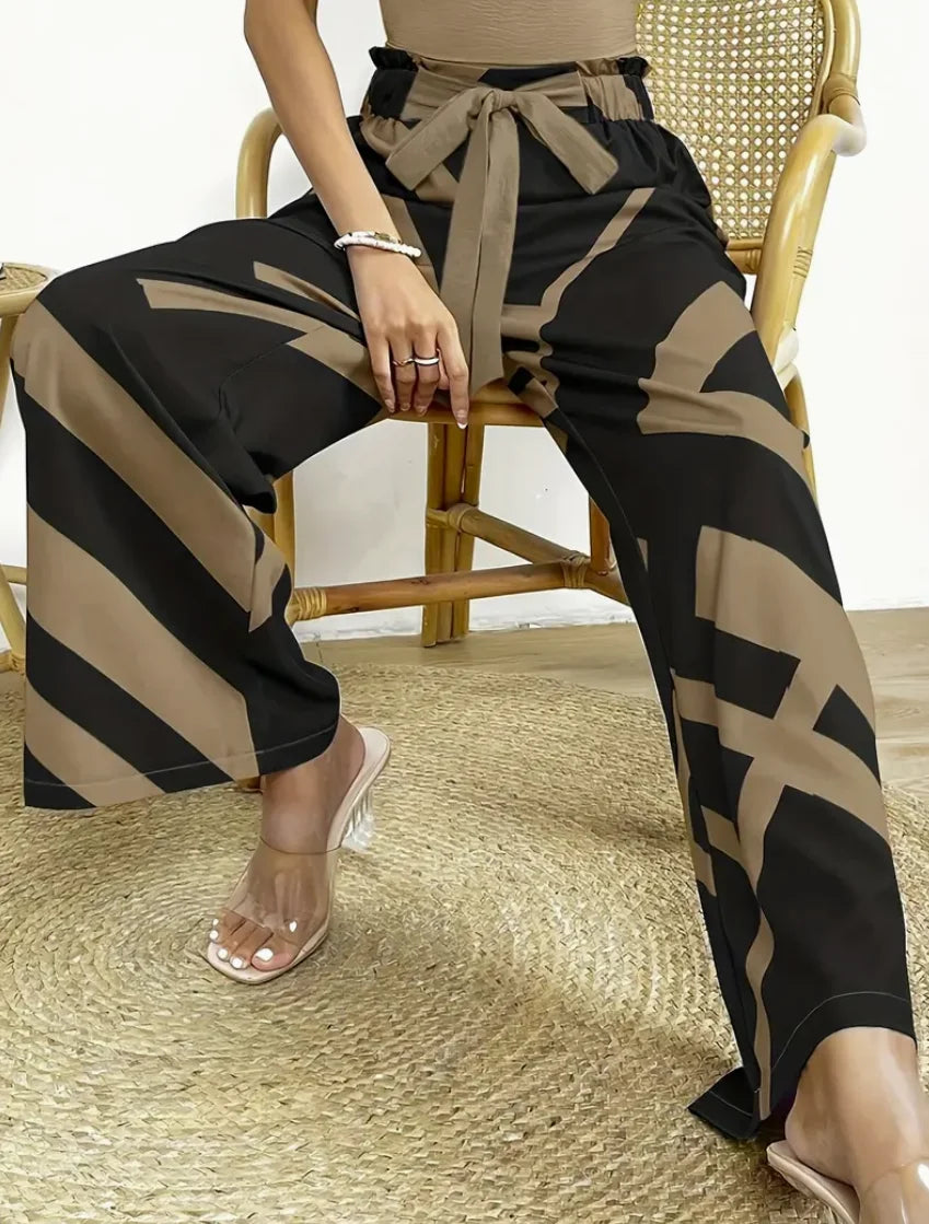 Hose mit weitem Bein und geometrischem Muster
